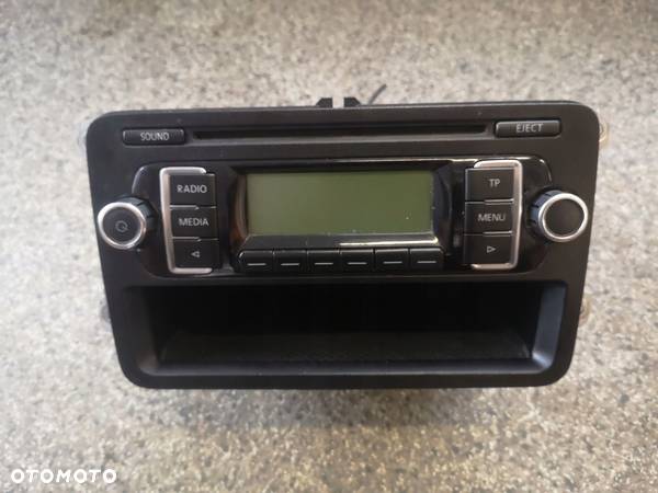 VW GOLF VI TOURAN RADIO CD SAMOCHODOWE 5K0035156 - 1