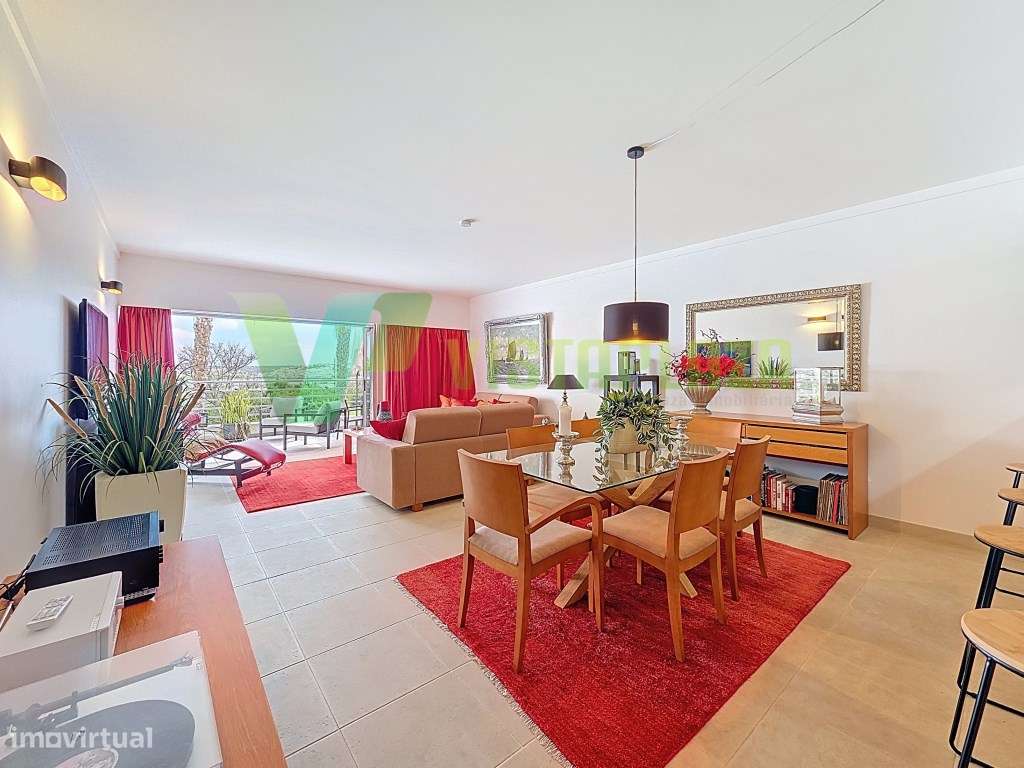 Apartamento T1 na Encosta da Marina com Vista Deslumbrante - Grande imagem: 2/35