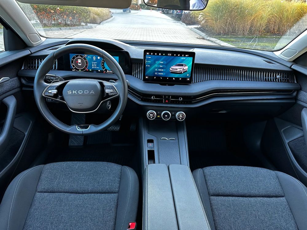 Skoda Superb 1.5 TSI Essence DSG Bezwypadkowy z Polskiego salonu!