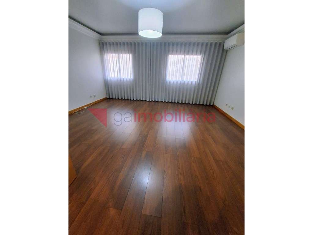 Apartamento T2 para Arrendamento Consciente - Grande imagem: 2/26