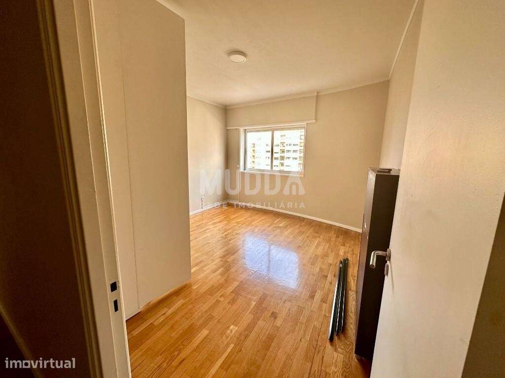 Apartamento T3 no coração de Matosinhos – Metro à porta e praia a 800m-14