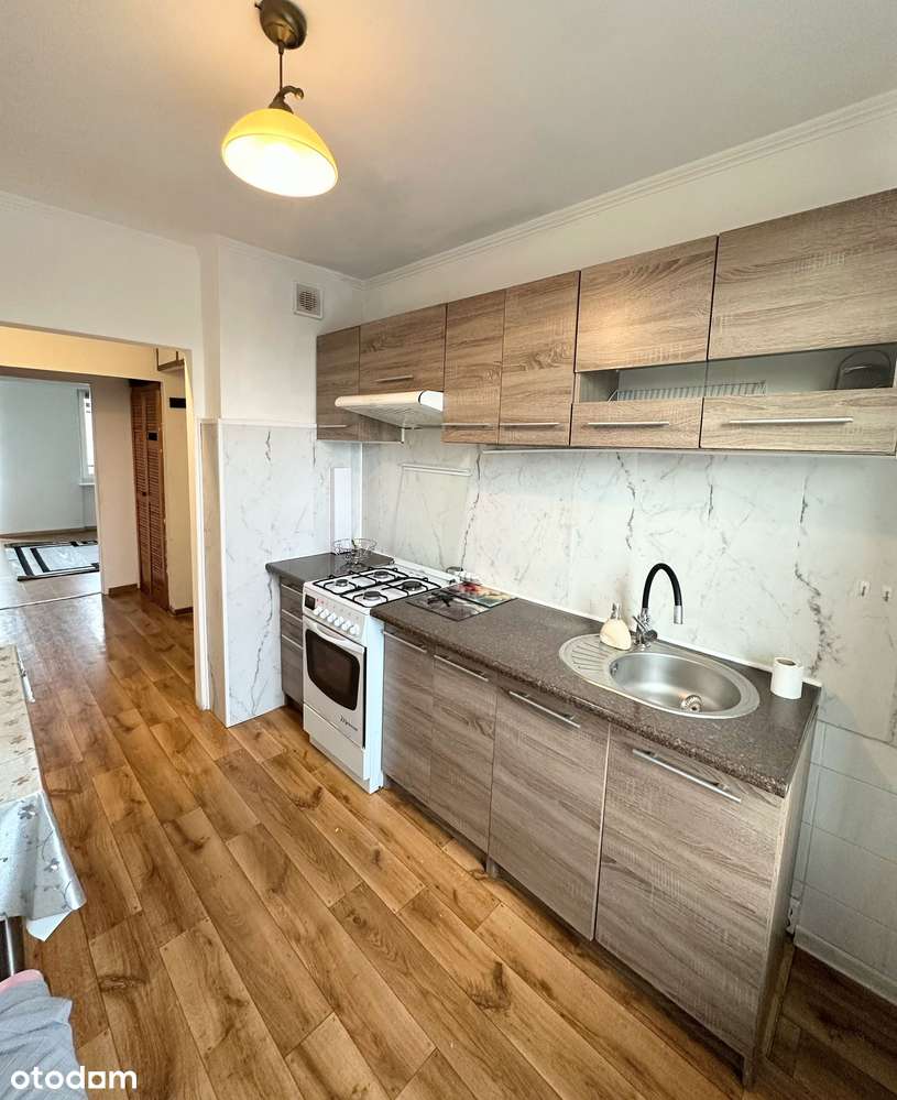 Trzypokojowe mieszkanie, ul. Kochanowskiego!-9