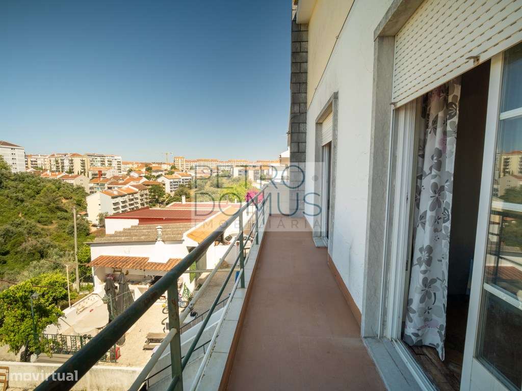 MORADIA T4 EXCLUSIVA COM VISTA DESLUMBRANTE SOBRE O RIO TEJO E A LE...-23