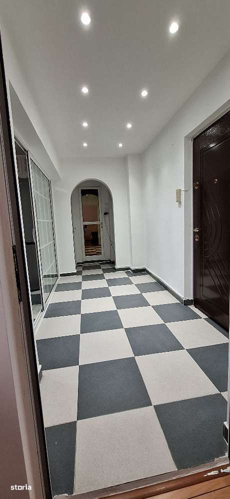 Apartament cu 2 camere de vanzare in zona Basarabia - Costin Georgian-6
