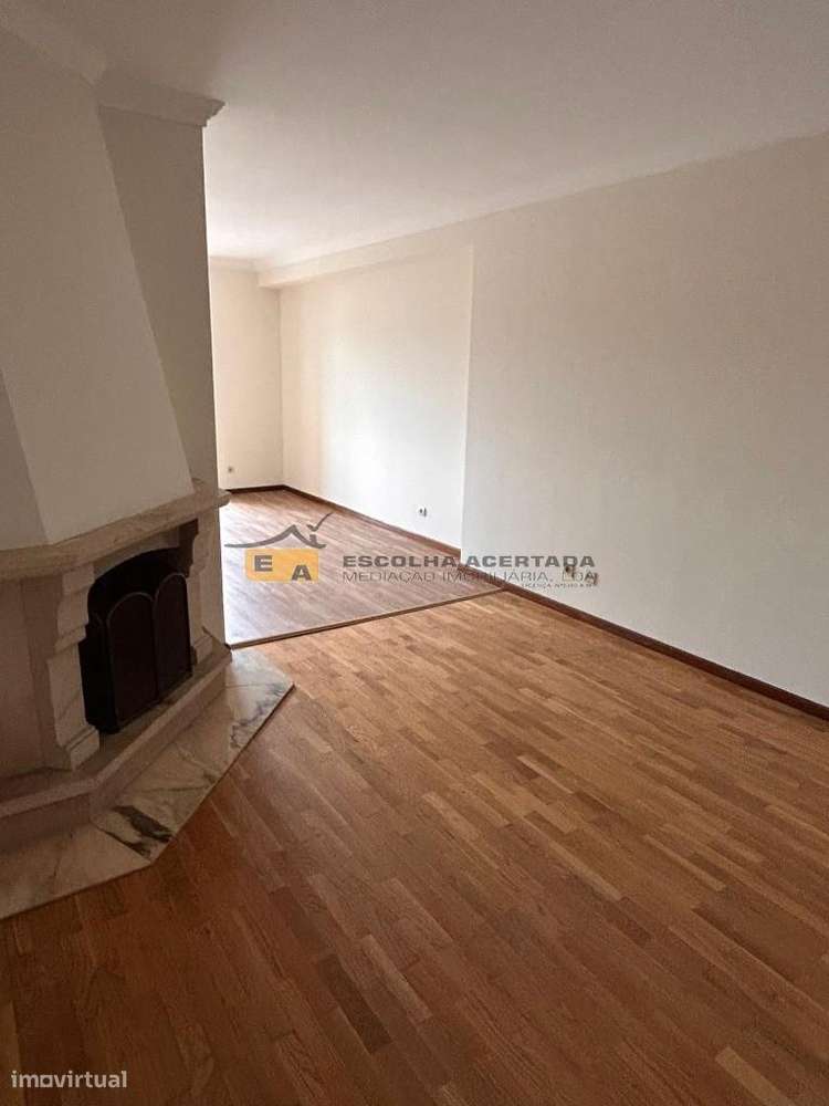 T2 + 1 Moreira da Maia - Grande imagem: 4/32