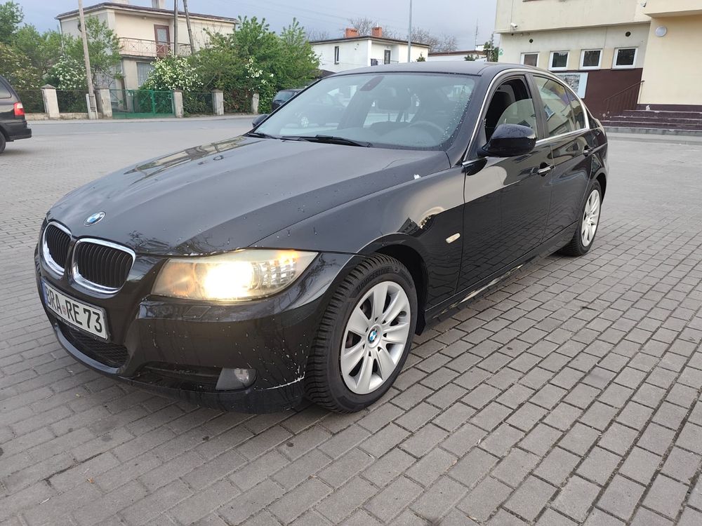 BMW 3 Series E90/E91/E92/E93 318d 2011