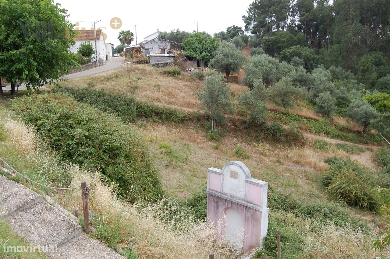 Terreno com viabilidade de construção a 3 min. da praia fluvial - Grande imagem: 5/12