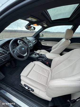 BMW Seria 2 230i Coupe Sport Line - 18