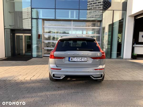 Volvo XC 60 B5 B AWD Plus Dark - 6