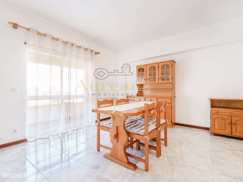 Apartamento T3 com elevador - Centro de Fátima-15