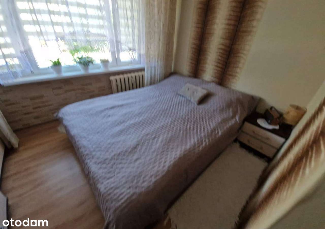 Dwupokojowe mieszkanie z balkonem i pełnym wyposażeniem w Prudniku.-8