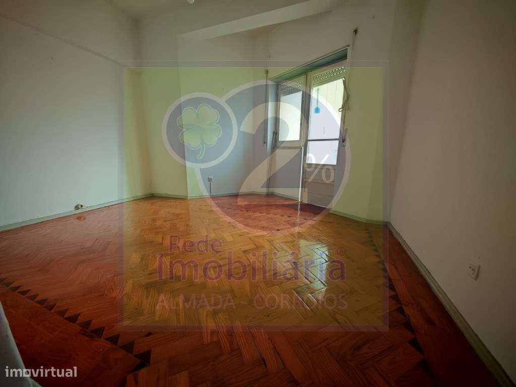 T2, Bem localizado - Grande imagem: 5/14