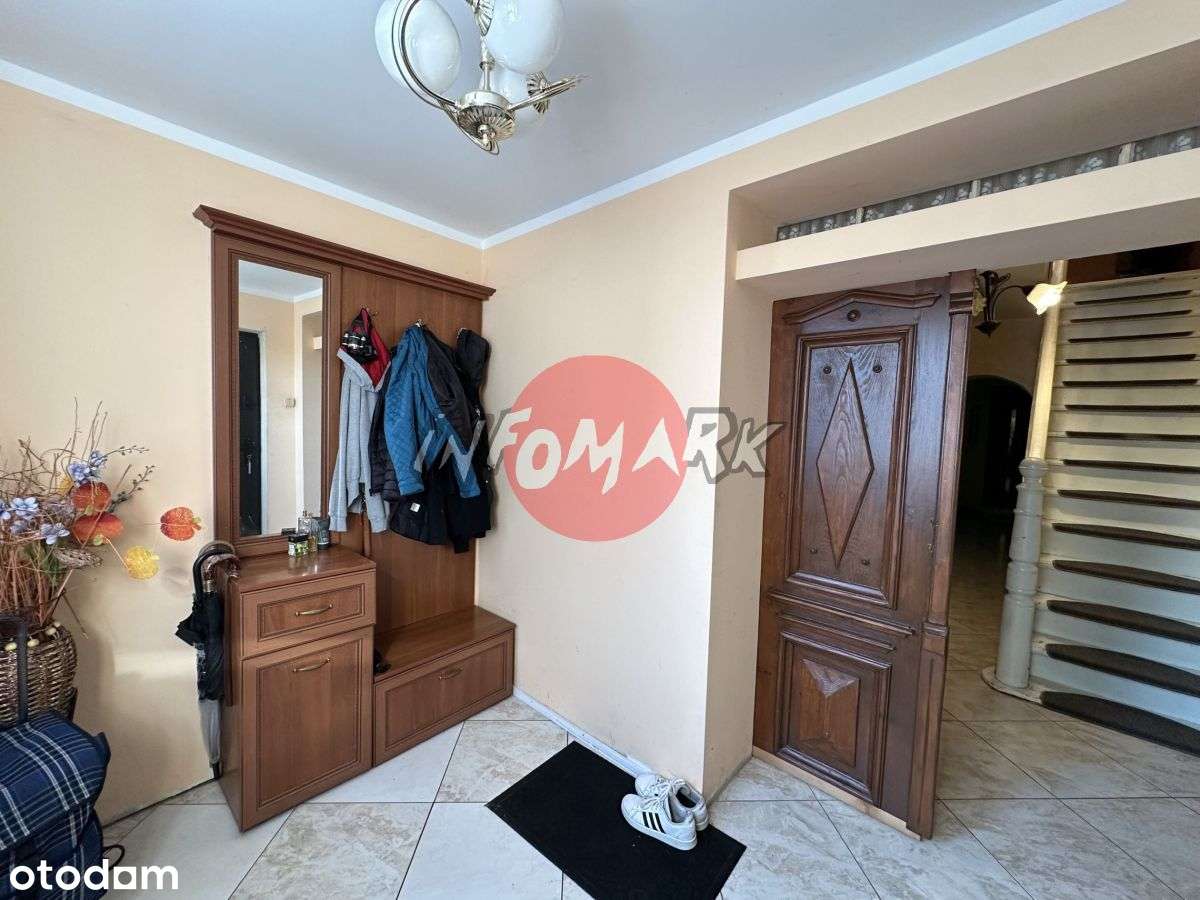 Sprzedamy w Rybniku Dom Z Dużą Działką-0