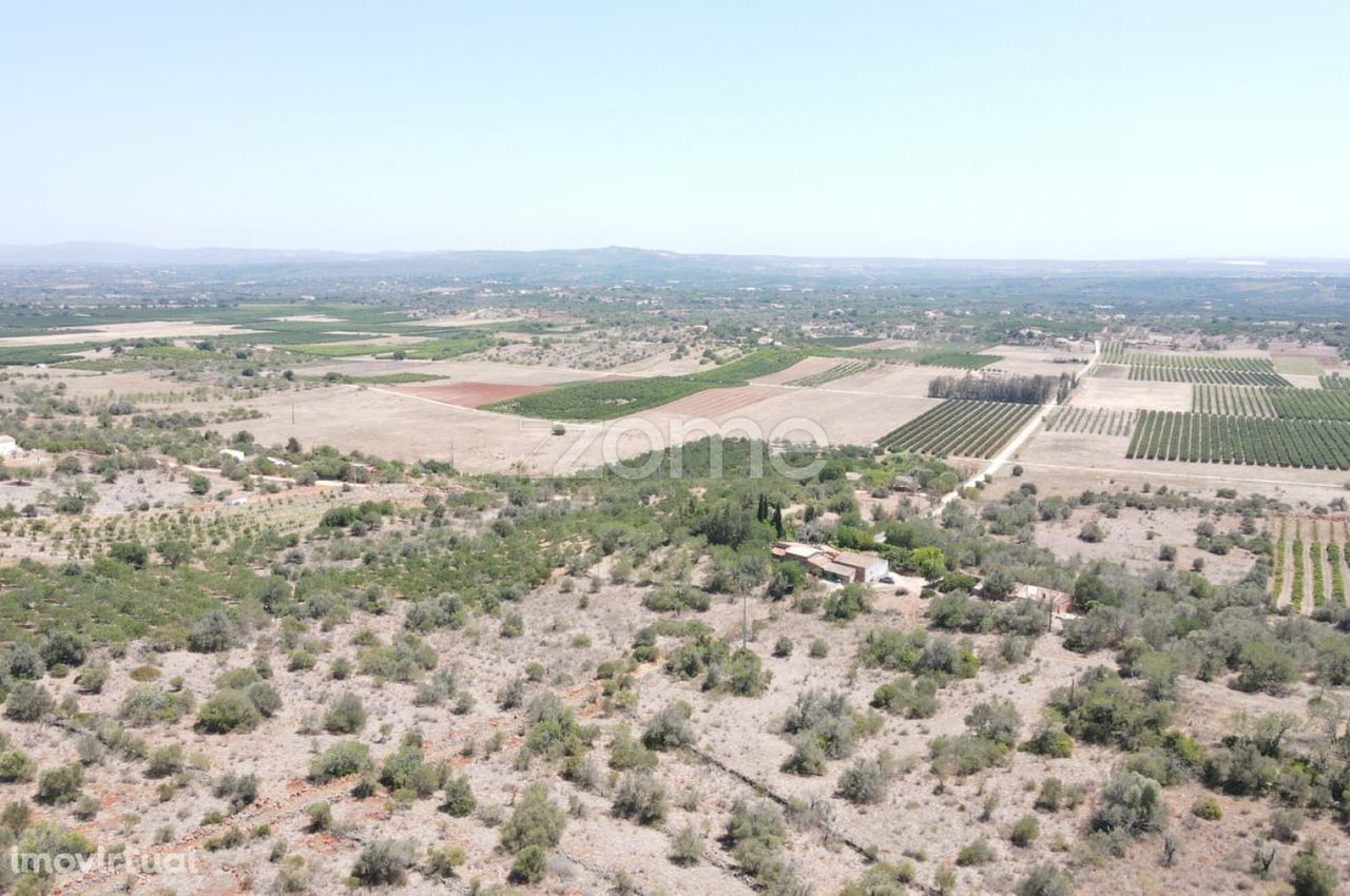 Terreno rústico em Messines, Casas Velhas, com 2.960m2