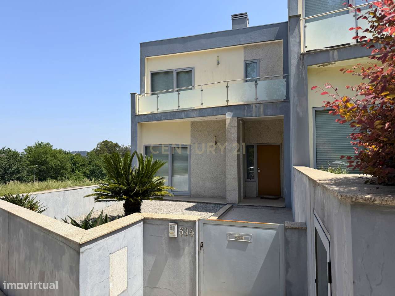 Moradia Geminada em Lodares, Lousada-1