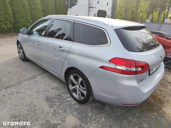 Peugeot 308 SW 1.6 BlueHDi Access S&S - 4