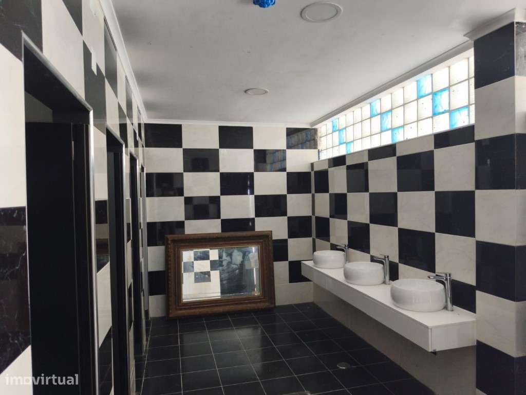 VENDA QUINTA/HERDADE PARA ALOJAMENTO TURÍSTICO - ALENQUER-42