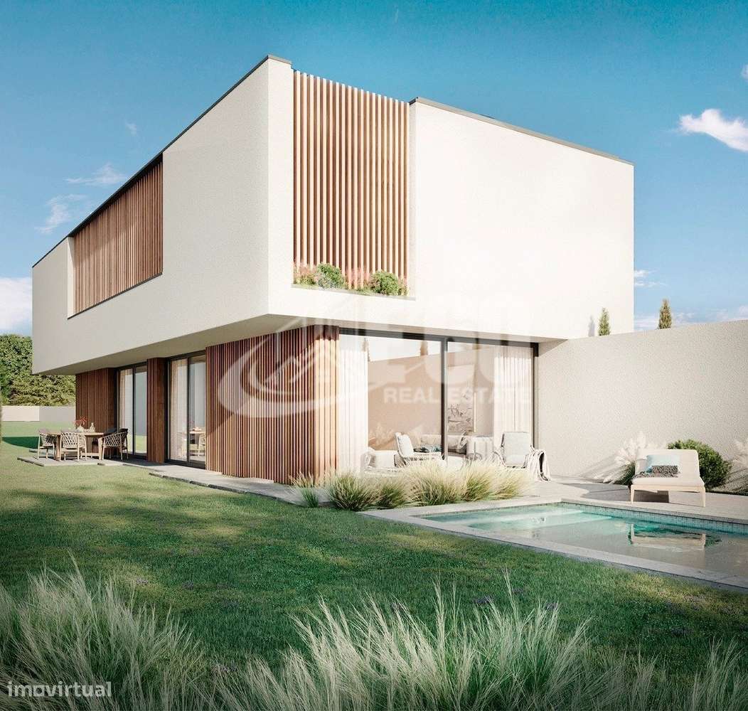 MORADIA NOVA T4  COM PISCINA AVEIRO-4