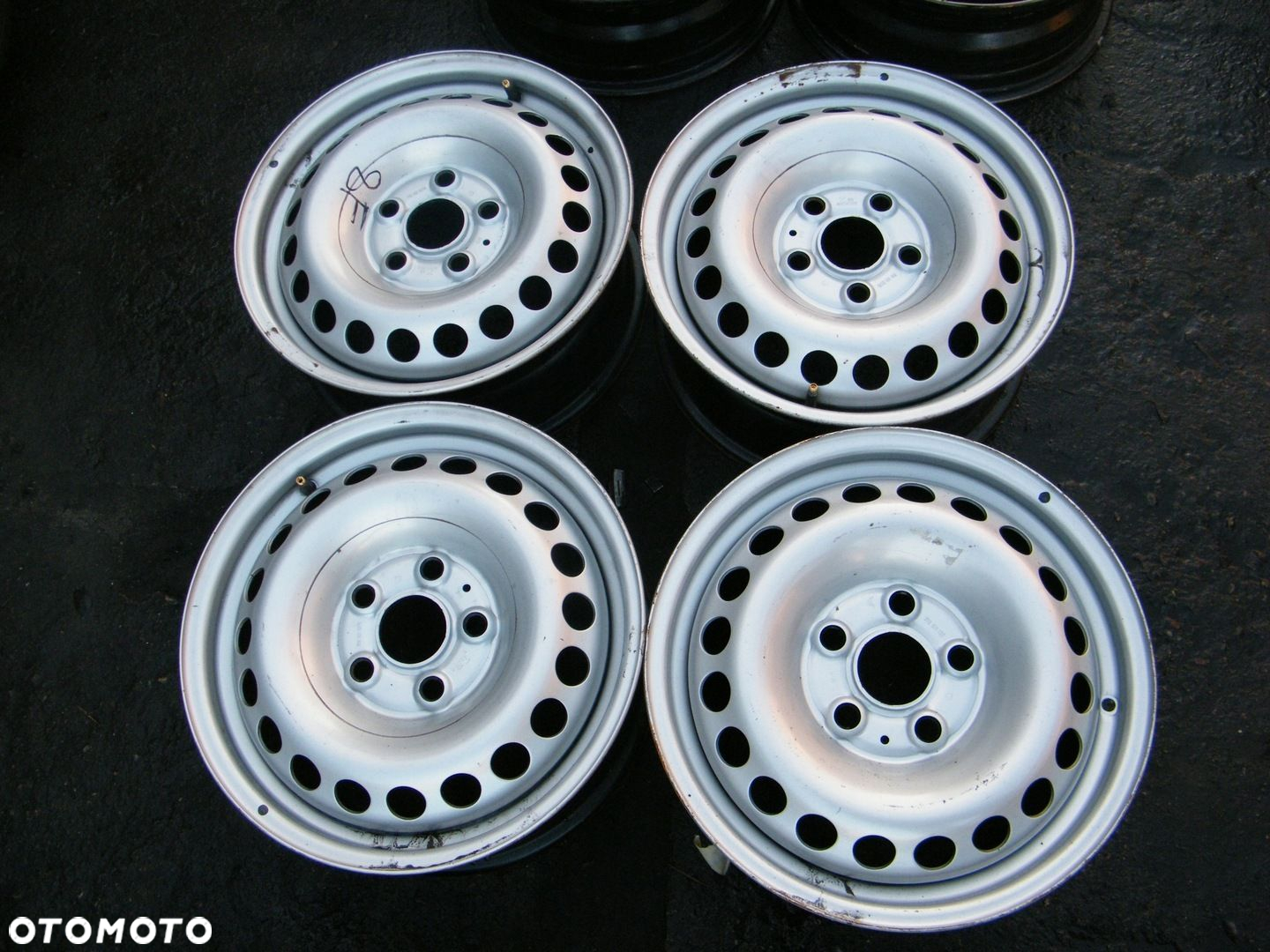 8F 5X120 R16 ET51 VW T5 T6 MULTIVAN - 2