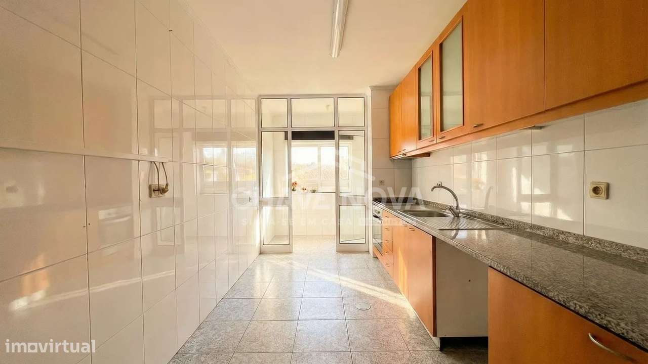 LA - Apartamento T2 com Lugar de Garagem | 2Km Praia de Francelos - Grande imagem: 2/22