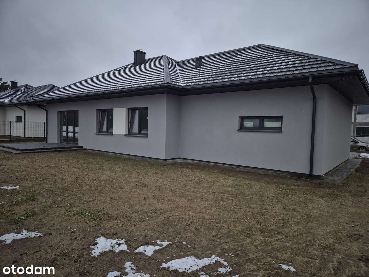 Nowe Domy Parterowe z podwójnym garażem-5