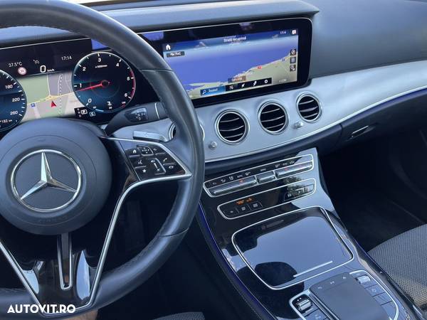 Mercedes-Benz E 220 d 9G-TRONIC - 36