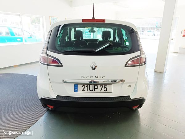 Renault Scénic 1.5 dCi Expression SS - 8