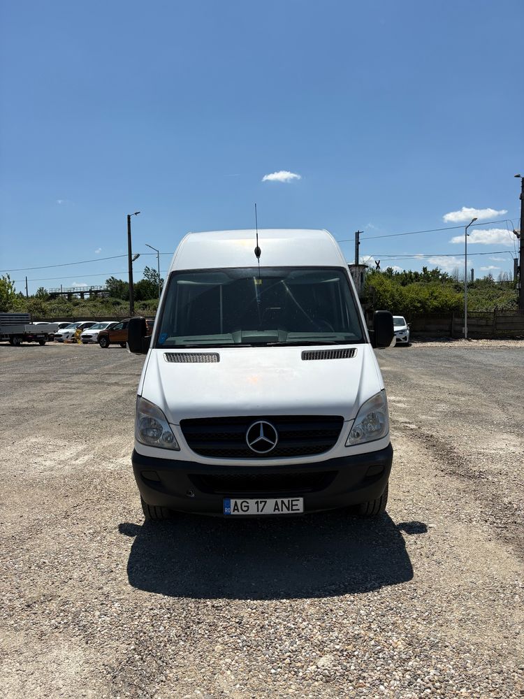 Mercedes-Benz Sprinter 2012