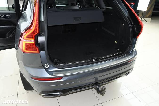 Volvo XC 60 T8 Twin Engine AWD R-Design - 30