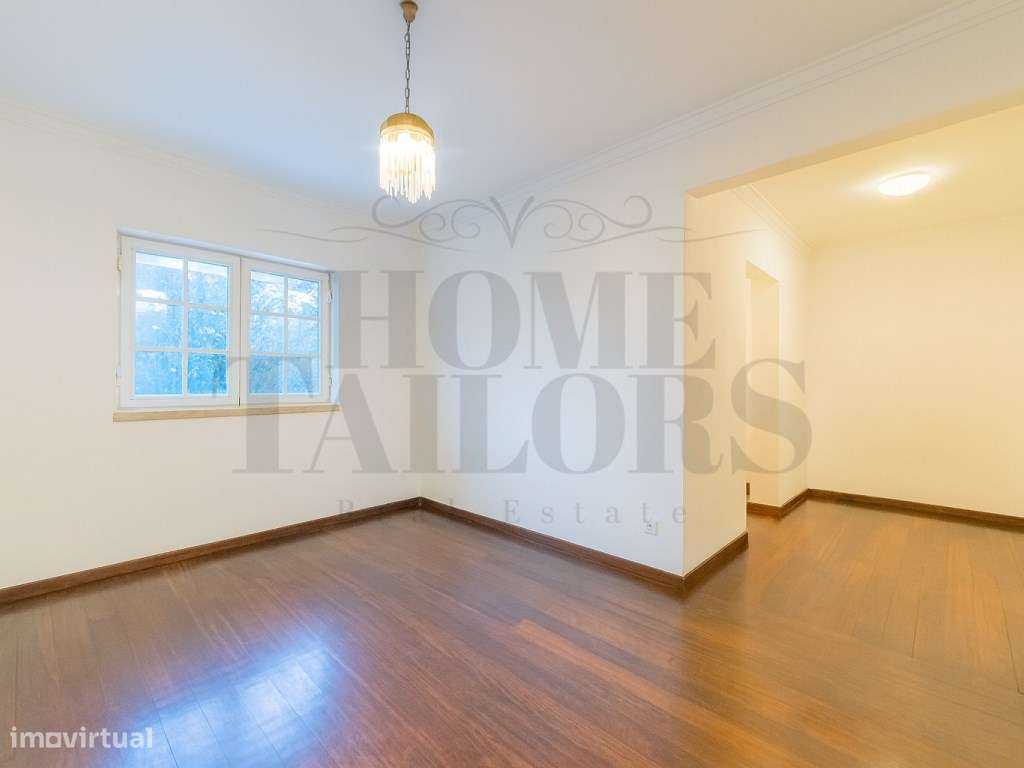 Refúgio de Elegância na Margem Sul: Moradia Única na Verdizela-20