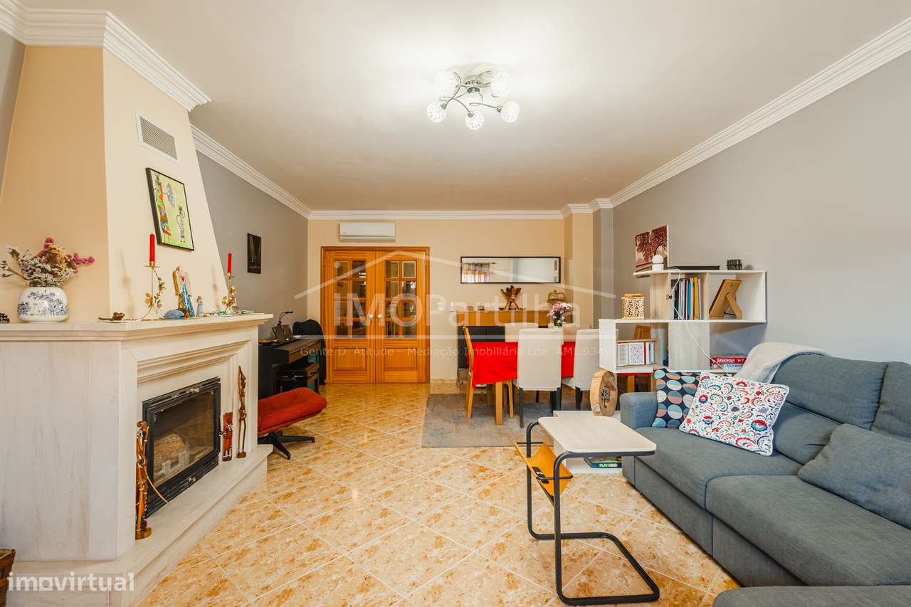 T3 C/ Terraço e Garagem Box em Porto Salvo - Oeiras-9
