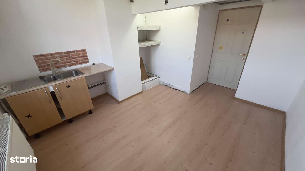 Apartament zona Dimitrov-2