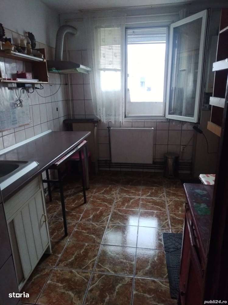 3 camere, centrală proprie, Drumul Taberei – metrou Râul Doamnei - Imagine principală: 2/5