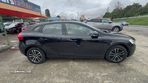 Volvo V40 2.0 D2 Momentum - 3