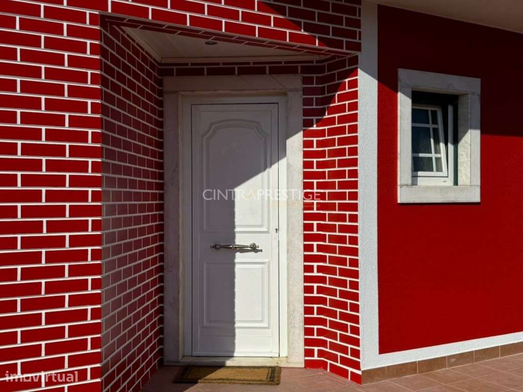 Moradia isolada .Versátil e Espaçosa em Lourel - Sintra - Grande imagem: 4/38