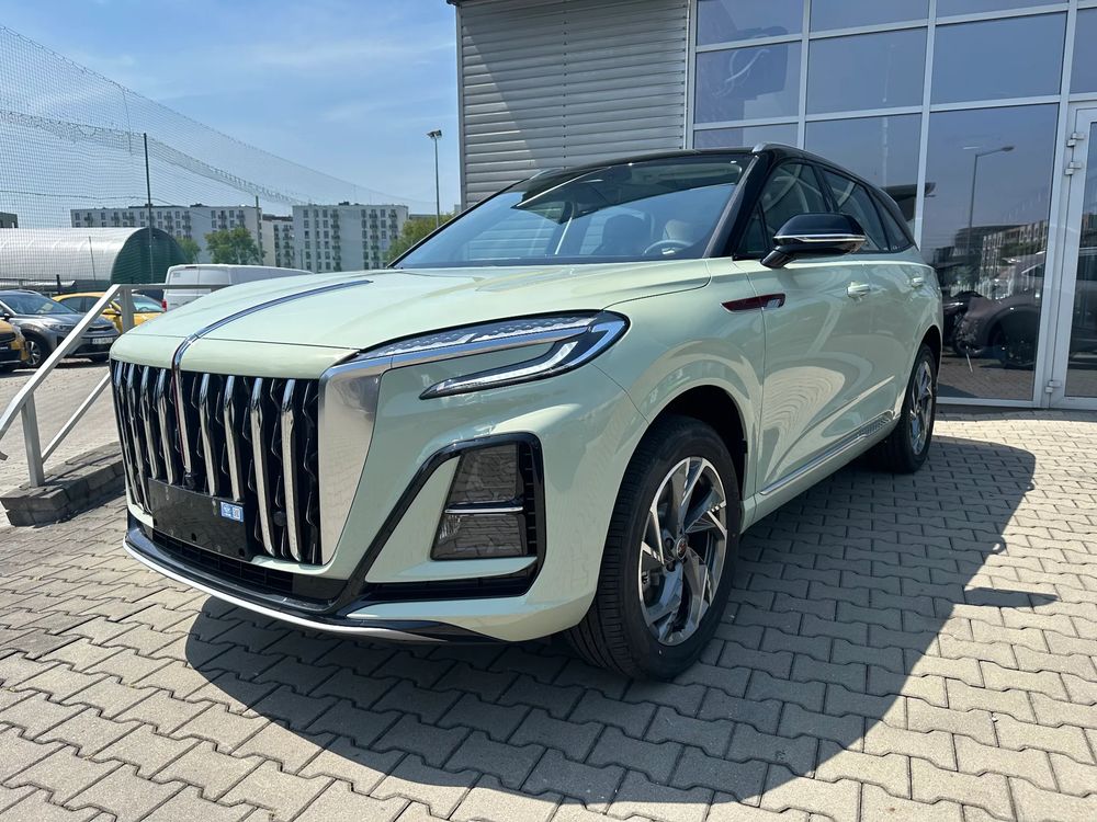 Hongqi HS3 2025