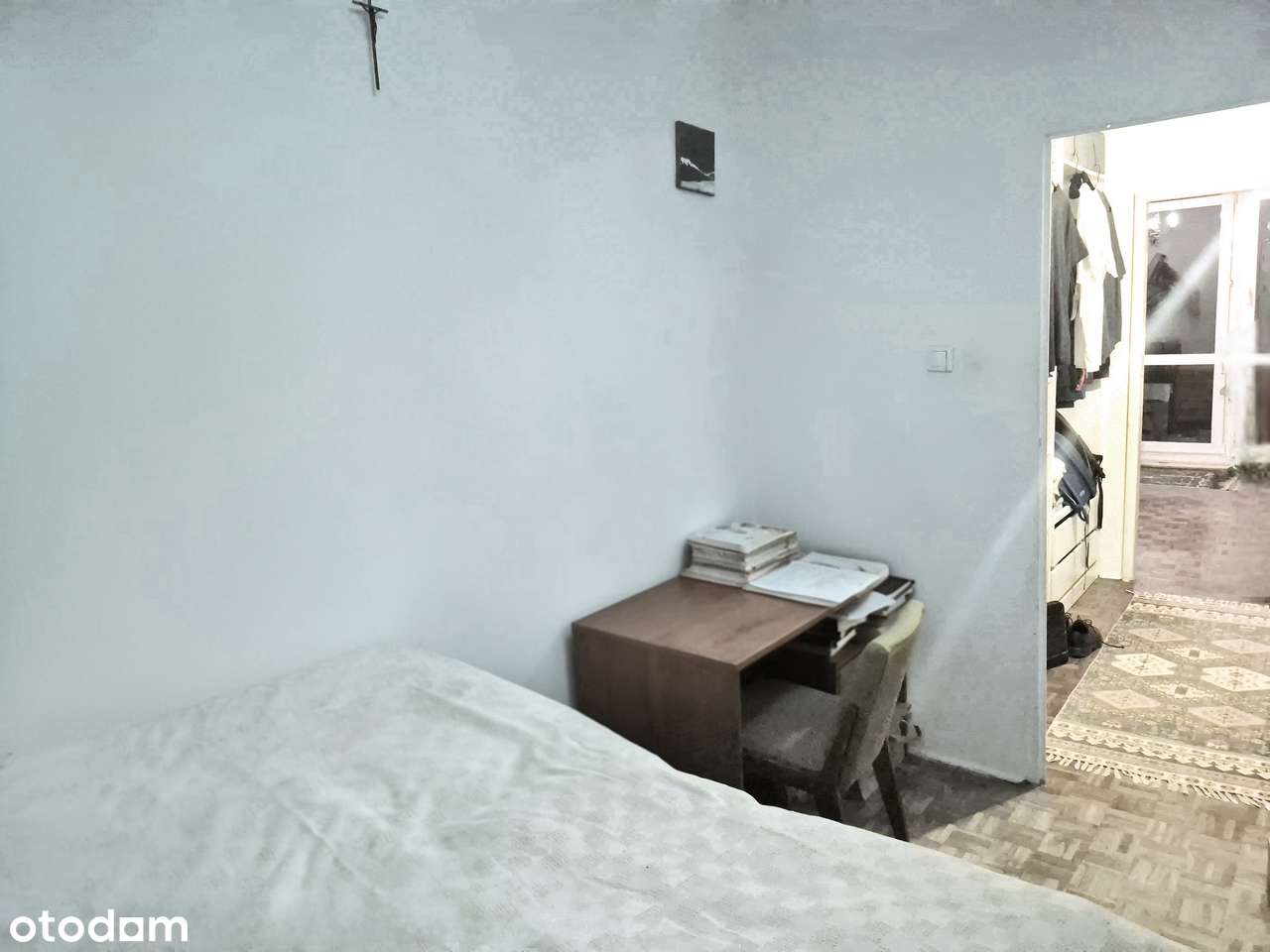 Dwustronne mieszkanie z dużym balkonem, w niskim budynku-6