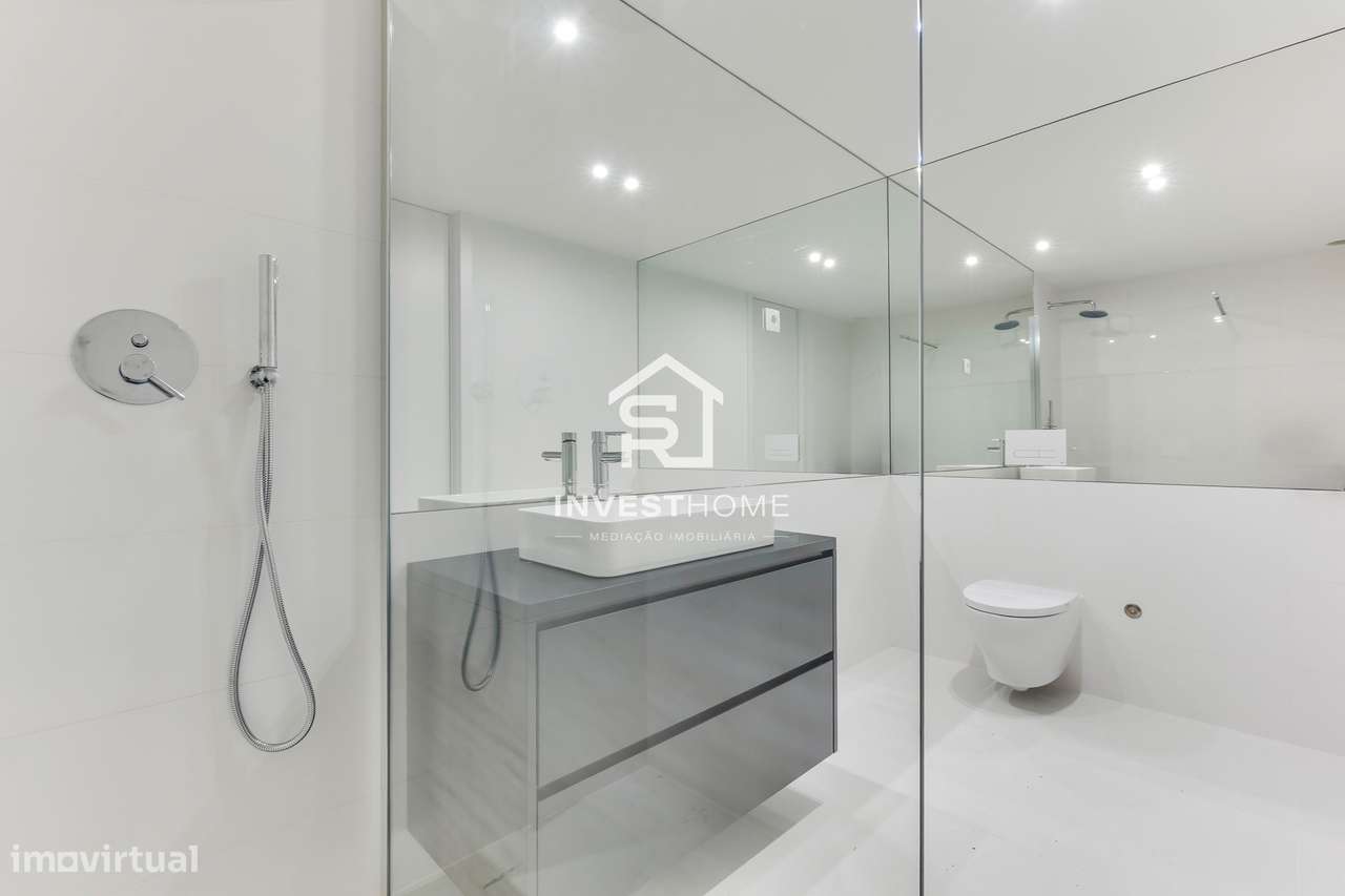 Apartamento T3 | Novo 2025 | Pronto a Escriturar | Varanda | Box-32