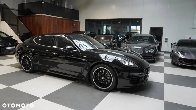 Porsche Panamera 4S PDK - 2