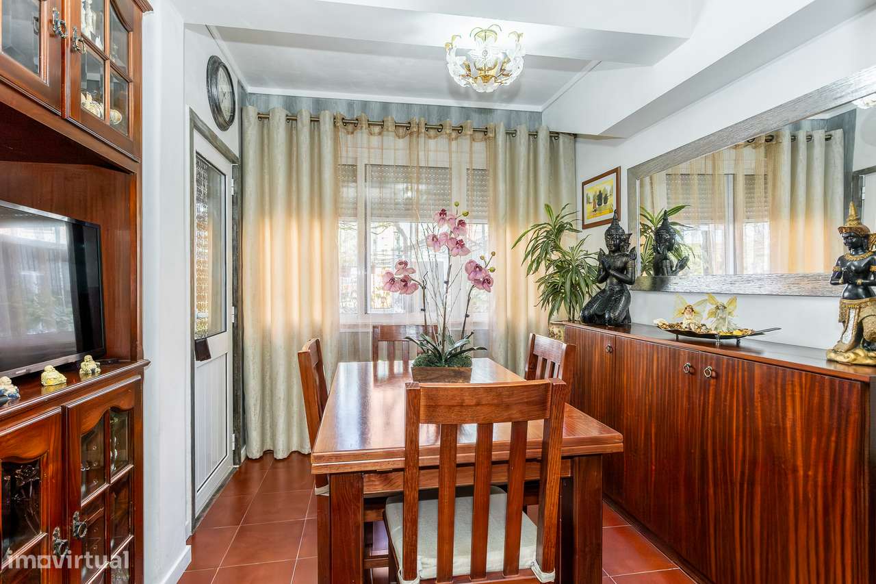 Apartamento T1 com terraço, em Barcarena-11