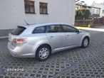 Toyota Avensis Combi 2.0 D-4D - 7