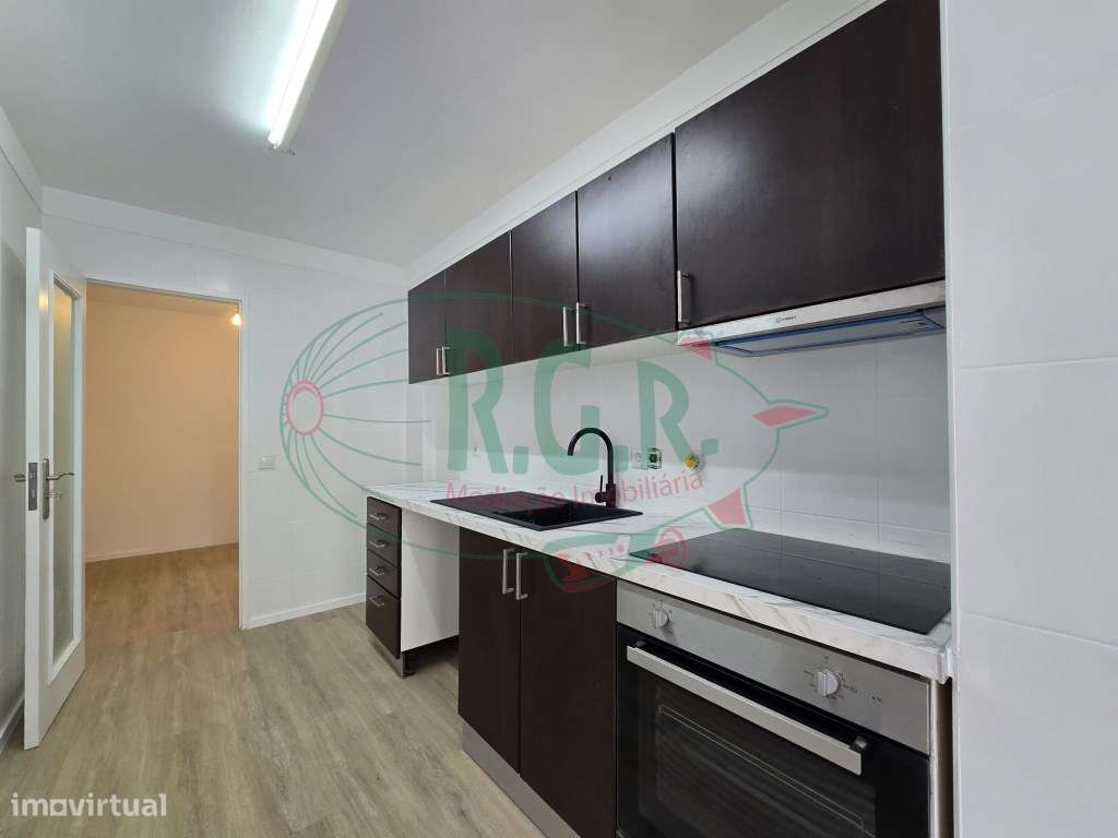 T3 com lugar de garagem - Grande imagem: 2/31