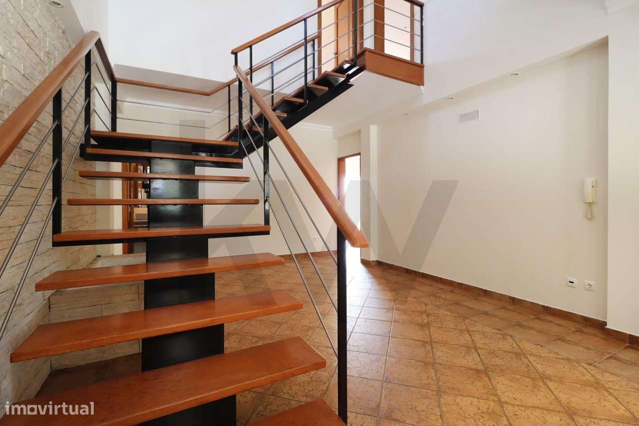 Moradia de Luxo com Piscina e Vistas Panorâmicas | Moçarria, Santarém-19