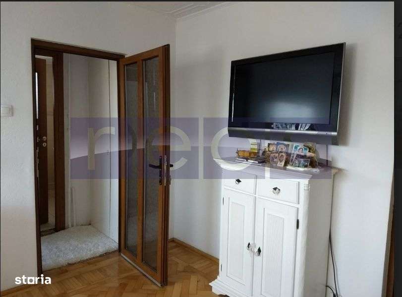 VANZARE 4 CAMERE DECOMANDAT DRISTOR- MIHAI BRAVU - Imagine principală: 3/8