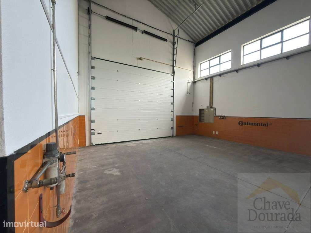 Dois armazéns - Taveiro-21