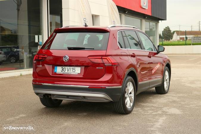 VW Tiguan 2.0 TDI Highline DSG 4Motion - 11