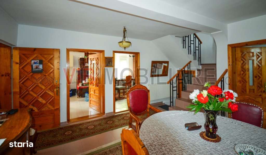 Vila - P+M - 217 mp - 2005 - teren 412mp -  Comuna Berceni - Primarie - Imagine principală: 3/18