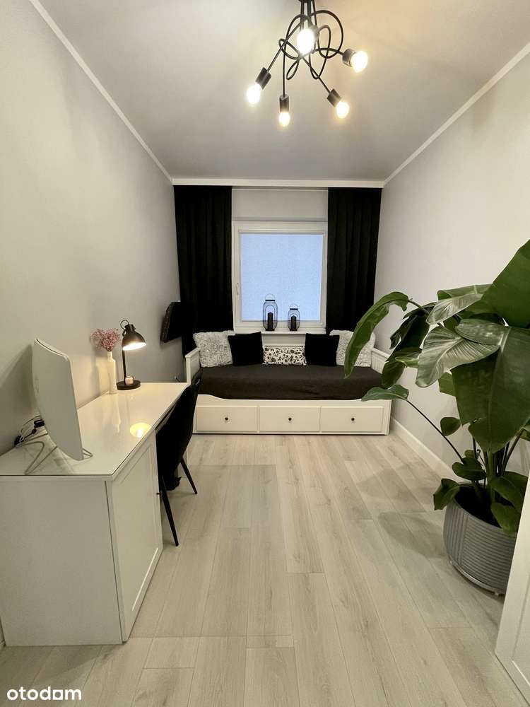 Mieszkanie w samym centrum Redy, 1 piętro, 5 min od SKM, piwnica !!!-11