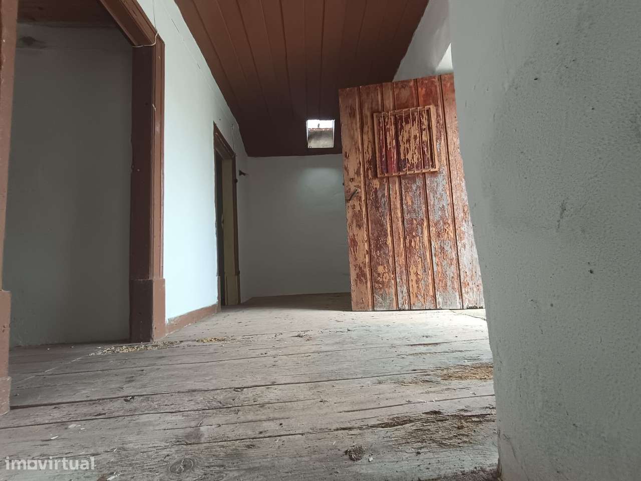Moradia T3 para recuperar junto a Almeirim, Santarém-3