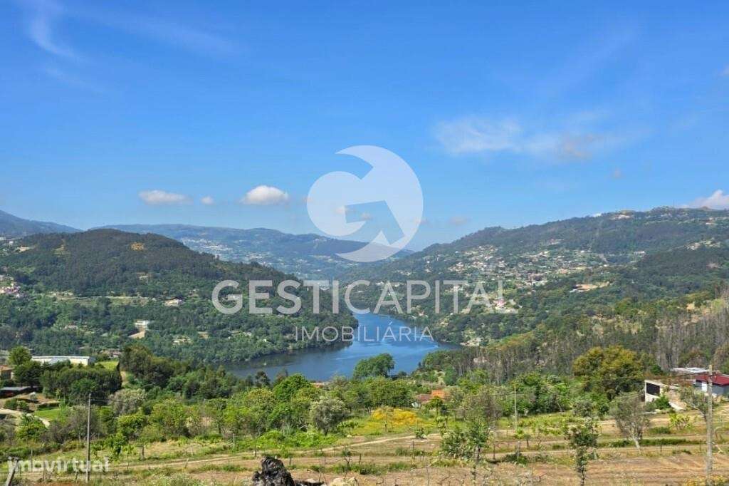 Moradia para recuperar com vista para o Douro em Balde, Baião - Grande imagem: 5/31